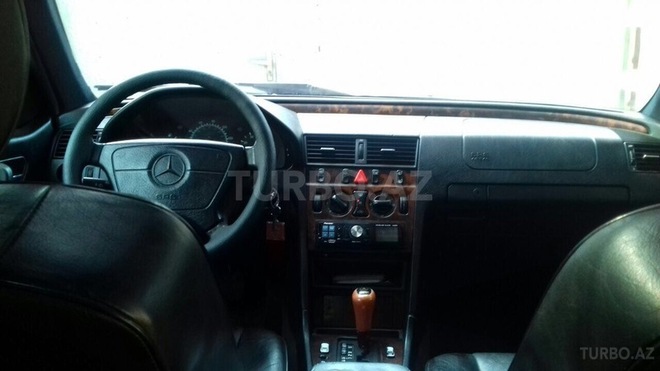 Mercedes C 180 1998, 235,000 km - 1.8 л - Sumqayıt