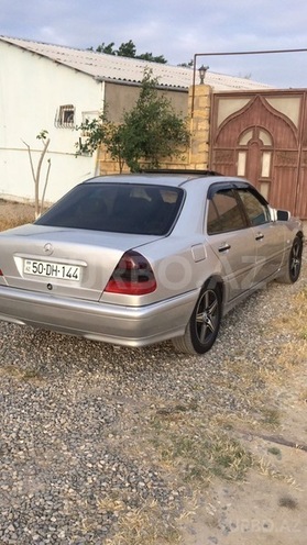 Mercedes C 180 1998, 235,000 km - 1.8 л - Sumqayıt
