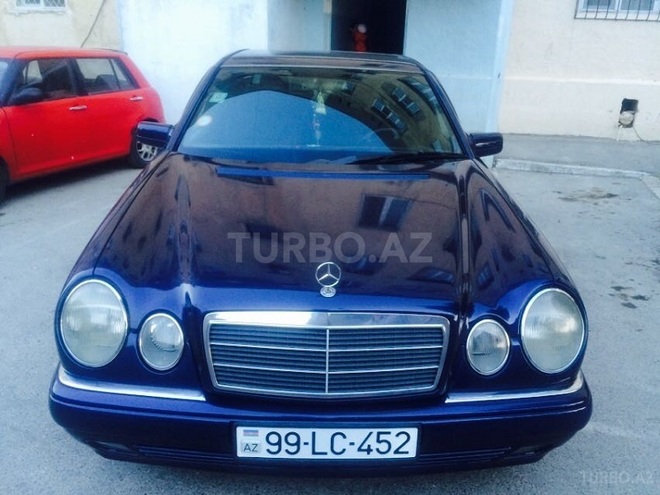Mercedes E 230 1995, 145,567 km - 2.3 л - Bakı