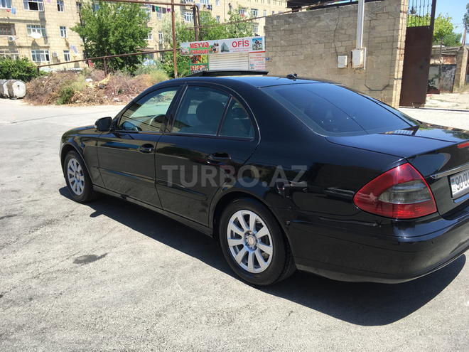 Mercedes E 220 2006, 165,000 km - 2.2 л - Bakı