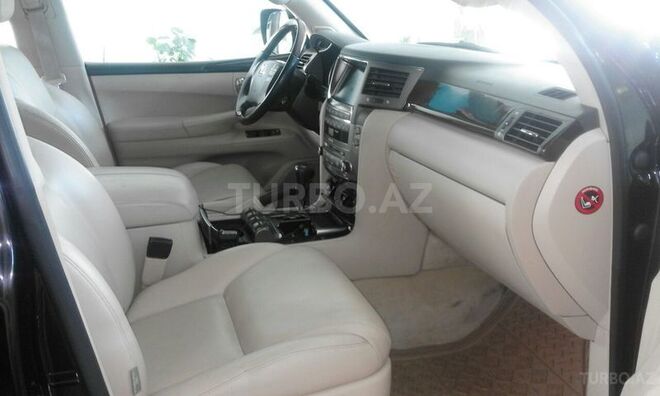 Lexus LX 570 2008, 133,000 km - 5.7 l - Bakı