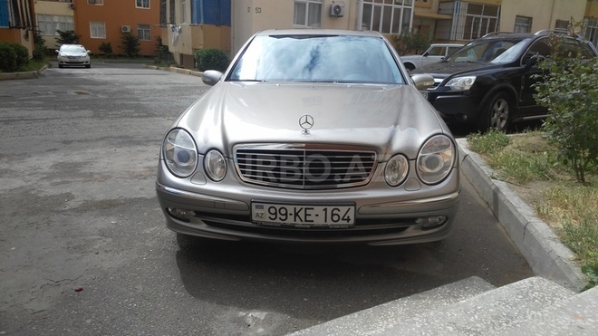 Mercedes E 220 2005, 310,286 km - 2.2 l - Bakı