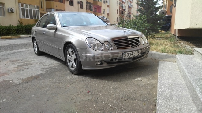 Mercedes E 220 2005, 310,286 km - 2.2 l - Bakı