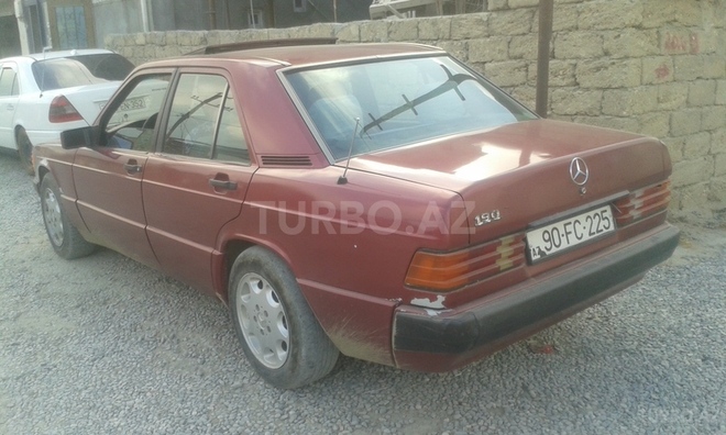 Mercedes 190 1992, 245,000 km - 2.0 л - Bakı