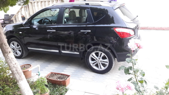 Nissan Qashqai 2013, 83,000 km - 2.0 l - Bakı