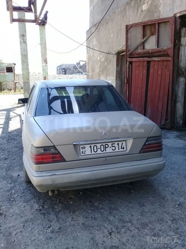 Mercedes E 280 1994, 340,000 km - 2.8 l - Sumqayıt