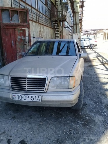 Mercedes E 280 1994, 340,000 km - 2.8 l - Sumqayıt