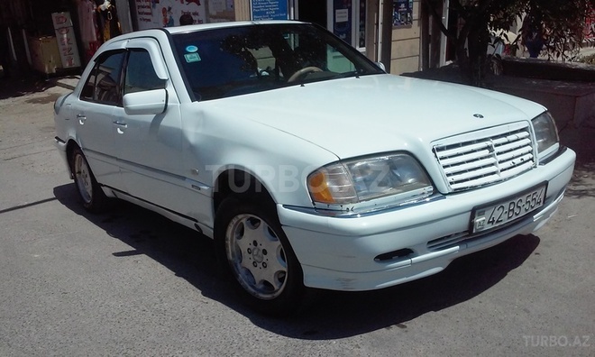 Mercedes C 220 1996, 210,000 km - 2.2 л - Bakı