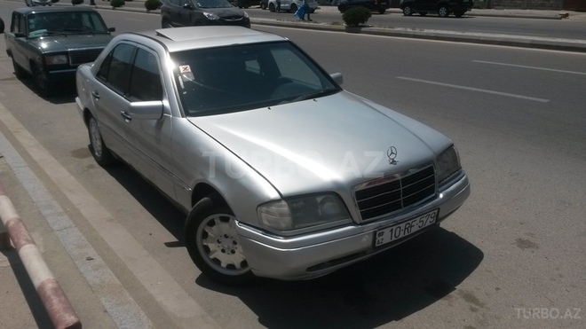 Mercedes C 250 1993, 240,000 km - 2.5 l - Bakı