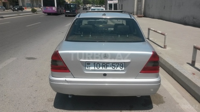 Mercedes C 250 1993, 240,000 km - 2.5 l - Bakı