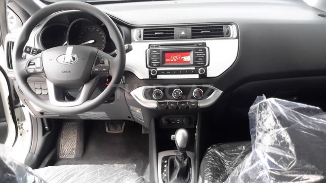 Kia Rio 2015, 0 km - 1.4 l - Bakı