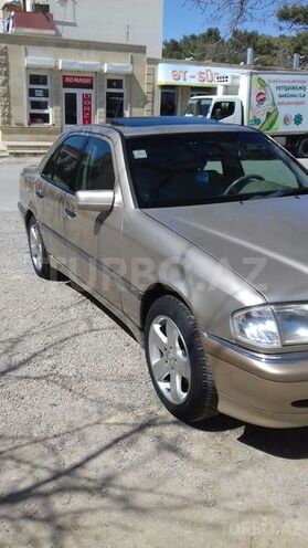 Mercedes C 230 1999, 156,400 km - 2.3 l - Bakı
