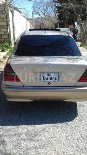 Mercedes C 230 1999, 156,400 km - 2.3 l - Bakı