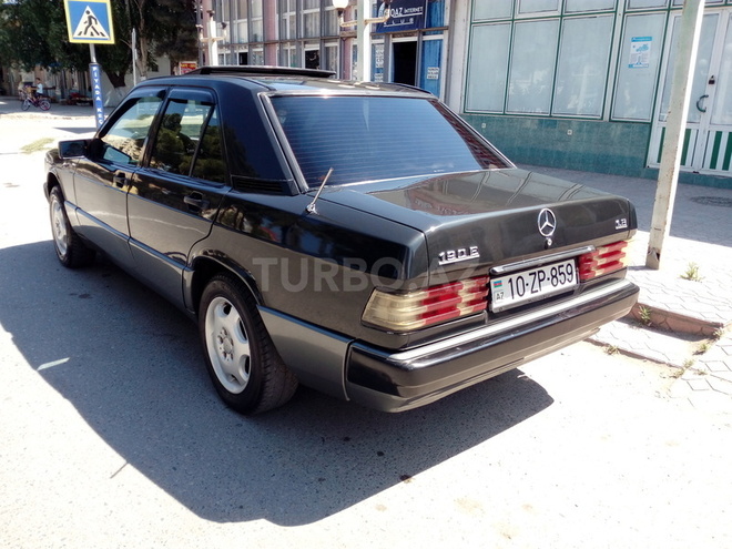 Mercedes 190 1992, 328,000 km - 1.8 l - Sumqayıt