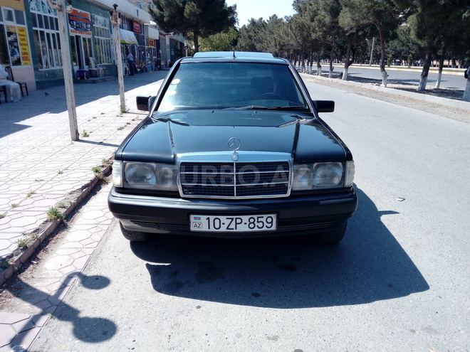 Mercedes 190 1992, 328,000 km - 1.8 l - Sumqayıt