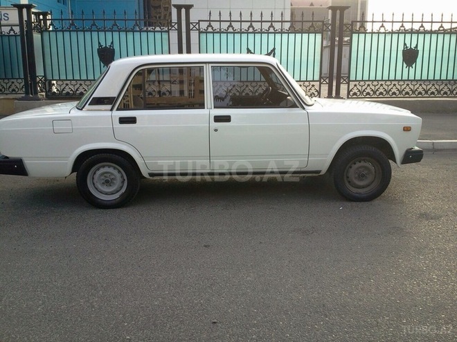 LADA (VAZ) 2107 2010, 156,000 km - 1.6 l - Bakı