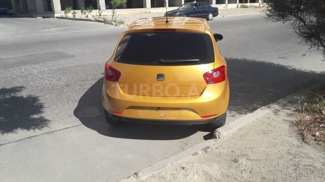 SEAT Ibiza 2011, 127,000 km - 1.6 l - Bakı