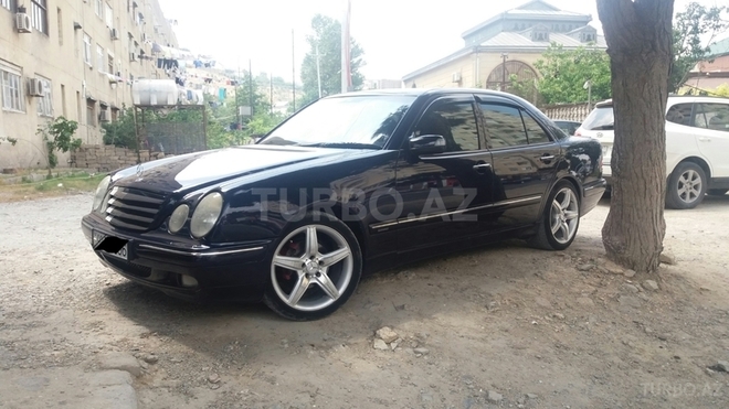 Mercedes E 200 2001, 380,000 km - 2.0 l - Bakı