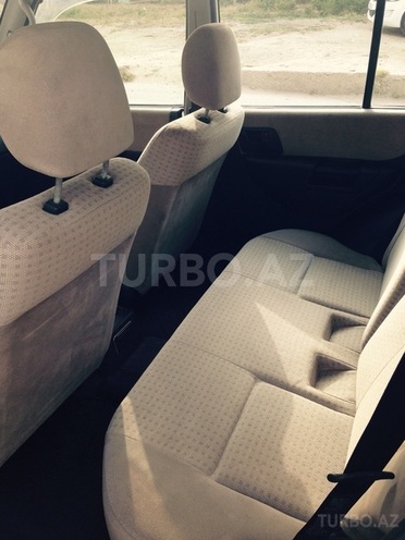 Mitsubishi Pajero io 2001, 182,000 km - 2.0 l - Sumqayıt