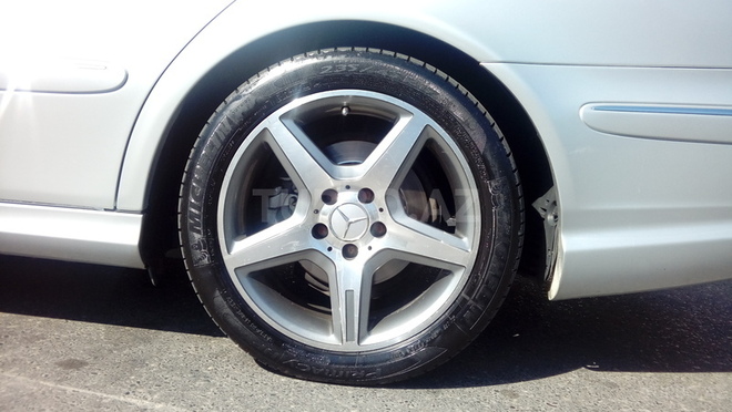 Mercedes E 220 2006, 272,000 km - 2.2 л - Bakı