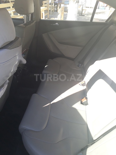 Volkswagen Passat 2005, 198,000 km - 2.0 л - Bakı