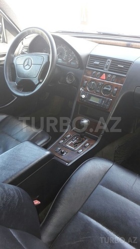 Mercedes C 230 1999, 173,000 km - 2.3 l - Bakı
