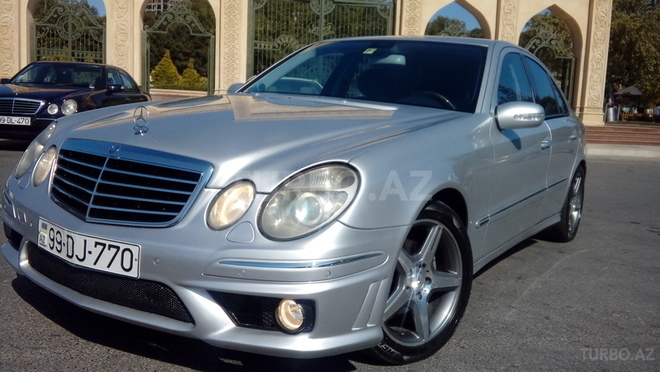 Mercedes E 220 2006, 272,000 km - 2.2 л - Bakı