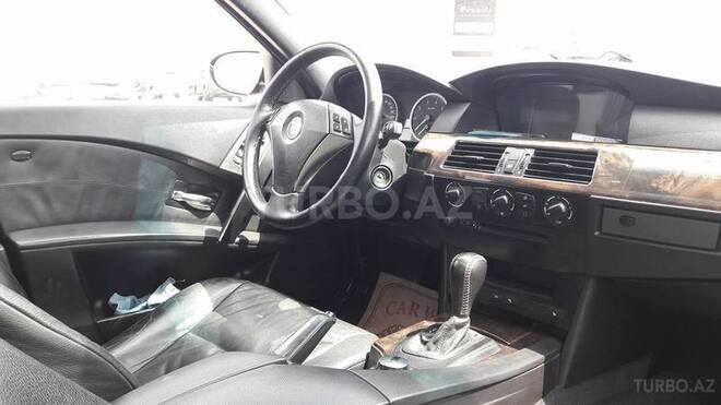 BMW 530 2003, 240,000 km - 3.0 l - Bakı
