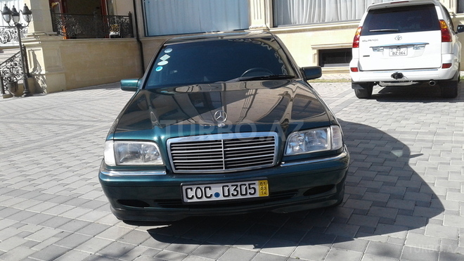 Mercedes C 220 1998, 239 km - 2.2 l - Bakı
