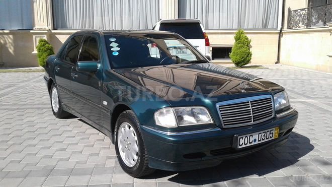Mercedes C 220 1998, 239 km - 2.2 l - Bakı
