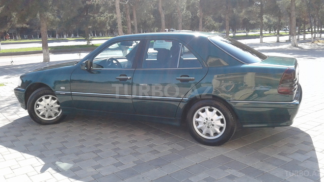 Mercedes C 220 1998, 239 km - 2.2 l - Bakı