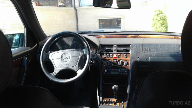 Mercedes C 220 1998, 239 km - 2.2 l - Bakı