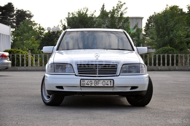 Mercedes C 200 1993, 460,003 km - 2.0 л - Saatlı