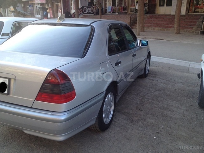 Mercedes C 200 1999, 205,000 km - 2.0 l - Bakı