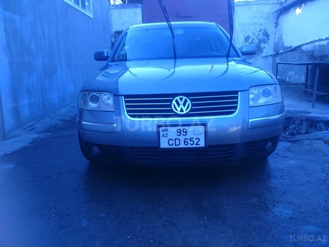 Volkswagen Passat 2002, 180,000 km - 1.8 l - Mingəçevir