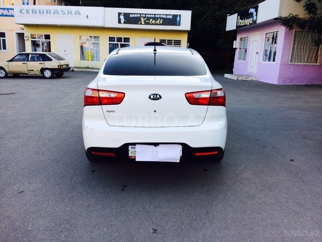 Kia Rio 2012, 64,577 km - 1.4 л - Qusar