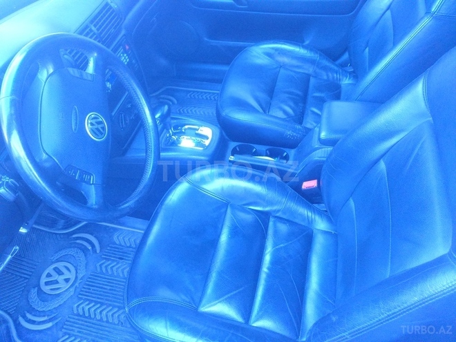 Volkswagen Passat 2002, 180,000 km - 1.8 l - Mingəçevir