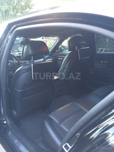 BMW 750 2013, 57,000 km - 4.4 l - Bakı