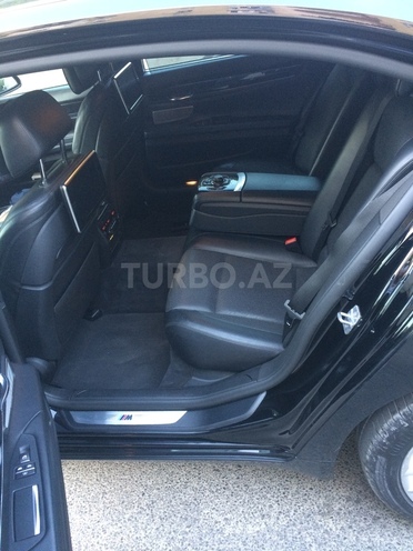 BMW 750 2013, 57,000 km - 4.4 l - Bakı
