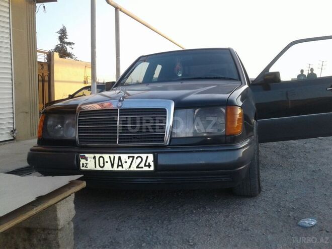 Mercedes E 260 1991, 396,251 km - 2.6 л - Bakı