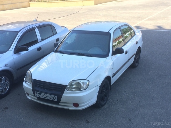 Hyundai Accent 2004, 229,000 km - 1.5 l - Bakı