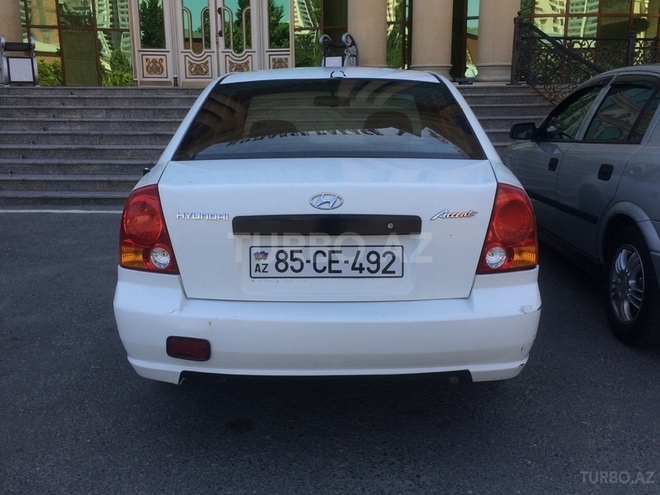 Hyundai Accent 2004, 229,000 km - 1.5 l - Bakı