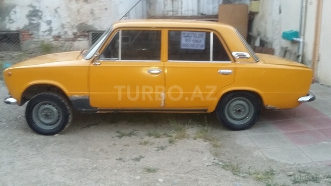 LADA (VAZ) 21011 1984, 312,000 km - 1.5 l - Gəncə