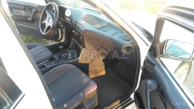 BMW 520 1990, 400,758 km - 2.0 l - Sumqayıt
