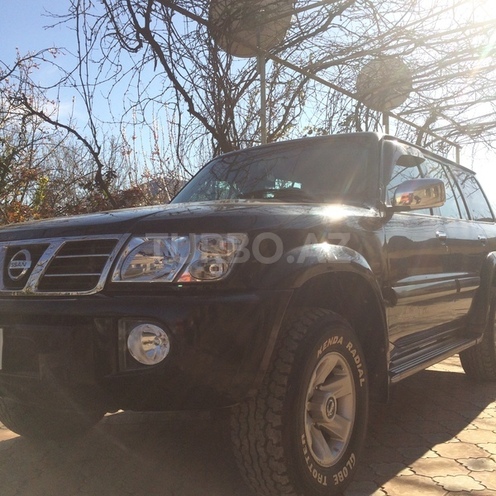 Nissan Patrol 2004, 170,000 km - 4.8 l - Bakı