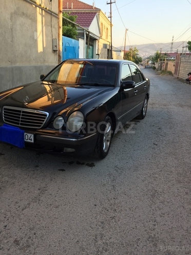 Mercedes E 240 1999, 245,000 km - 2.4 l - Bakı