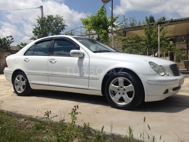 Mercedes C 200 2001, 17,000 km - 2.0 l - Bakı