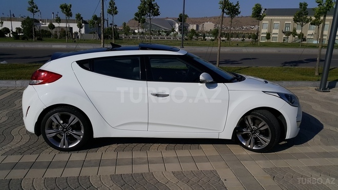 Hyundai Veloster 2011, 132,000 km - 1.6 l - Bakı