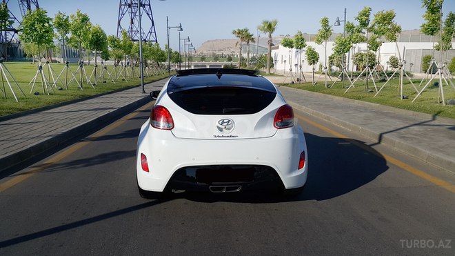 Hyundai Veloster 2011, 132,000 km - 1.6 l - Bakı