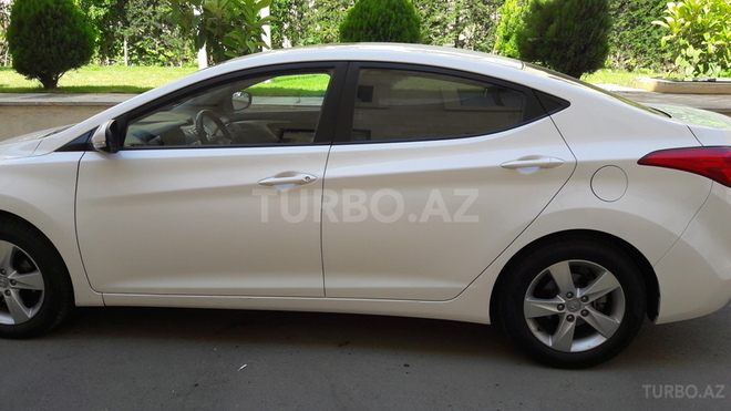 Hyundai Elantra 2013, 110,000 km - 1.8 l - Bakı